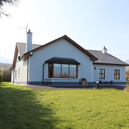 Holiday home Kissane's