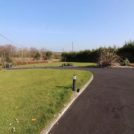 Holiday home Kissane's